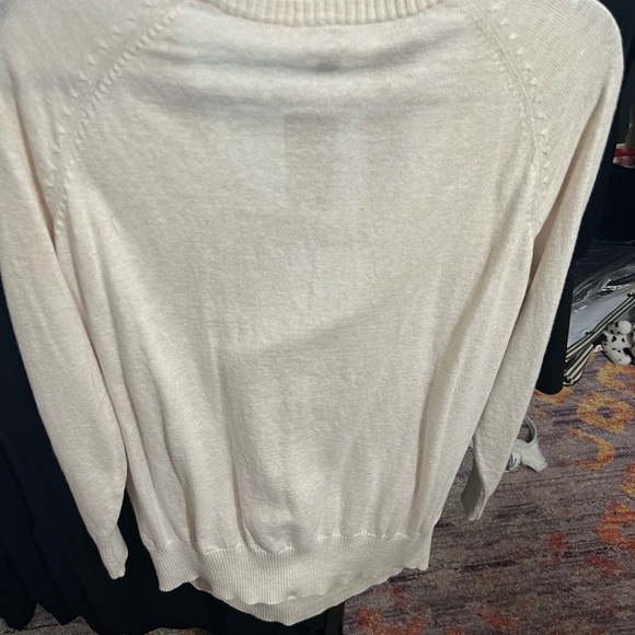 Oatmeal cutout neck graphic raglan - Picture 7 of 7